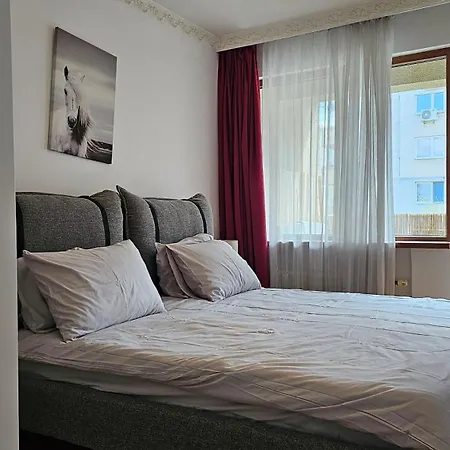 Business Park Retreat: 1br With Mountain View * Sofia